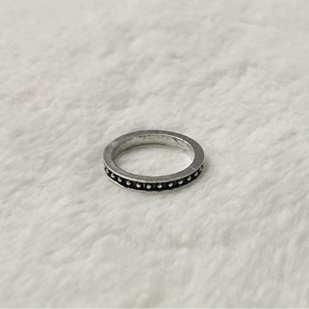 5/$15 🩷 MUST BUNDLE Sterling-Style Silver Beaded Edge Stackable Ring - Picture 2 of 3